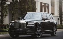 โรลส์-รอยซ์ Rolls-Royce-Cullinan SUV-ปี 2023