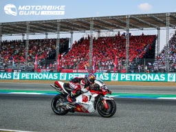 แฟน Honda ร่วมจารึก..นาทีประวัติศาสตร์เชียร์ ก้อง-สมเกียรติ นักบิด MotoGP คนไทยคนแรก! ในโฮมเรซ