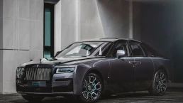 โรลส์-รอยซ์ Rolls-Royce-Ghost Black Badge-ปี 2023