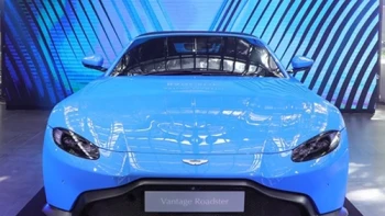 แอสตัน มาร์ติน Aston Martin-V8 Vantage Roadster-ปี 2021