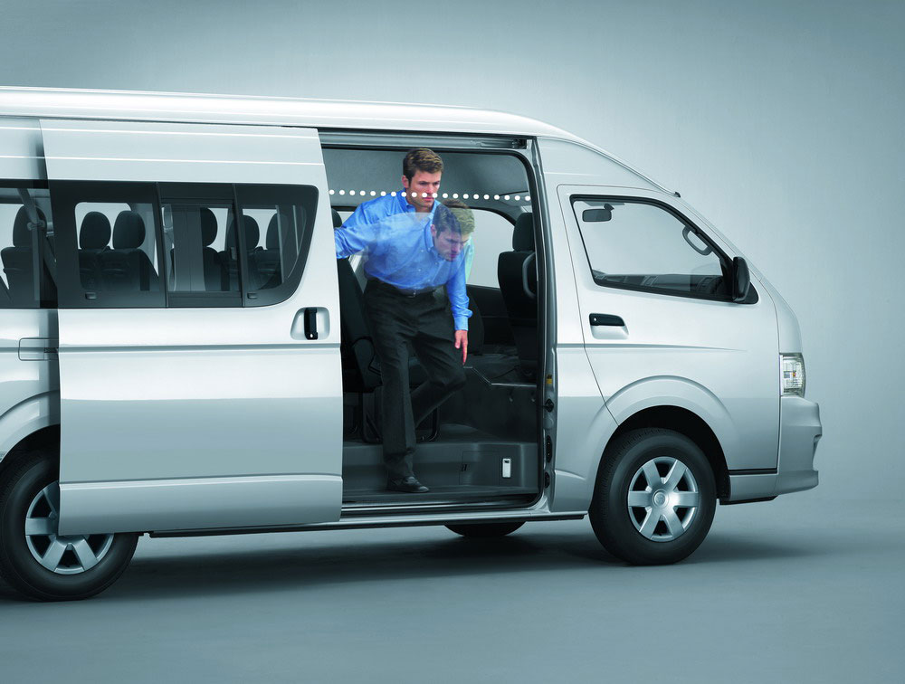 Toyota Commuter 2.5 โตโยต้า คอมมิวเตอร์ ปี 2010 : ภาพที่ 5