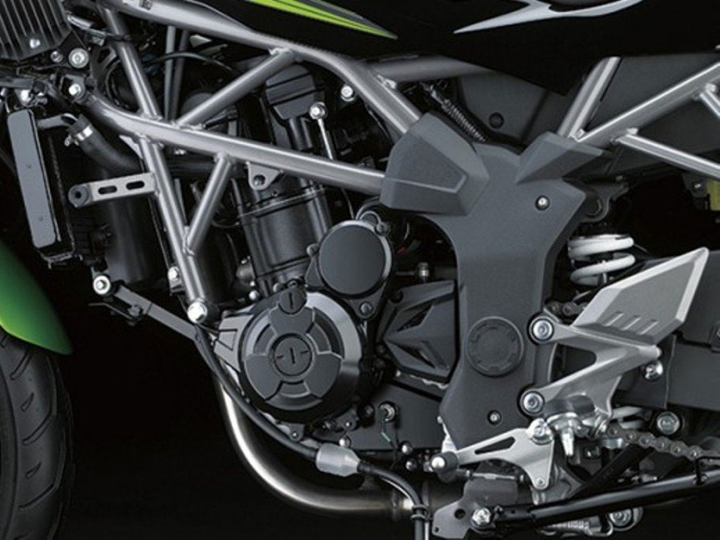 Kawasaki Z 250SL ABS คาวาซากิ แซด ปี 2014 : ภาพที่ 4