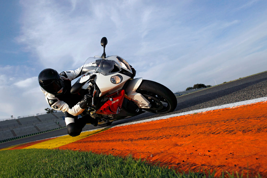 BMW S 1000 RR บีเอ็มดับเบิลยู เอส ปี 2012 : ภาพที่ 9