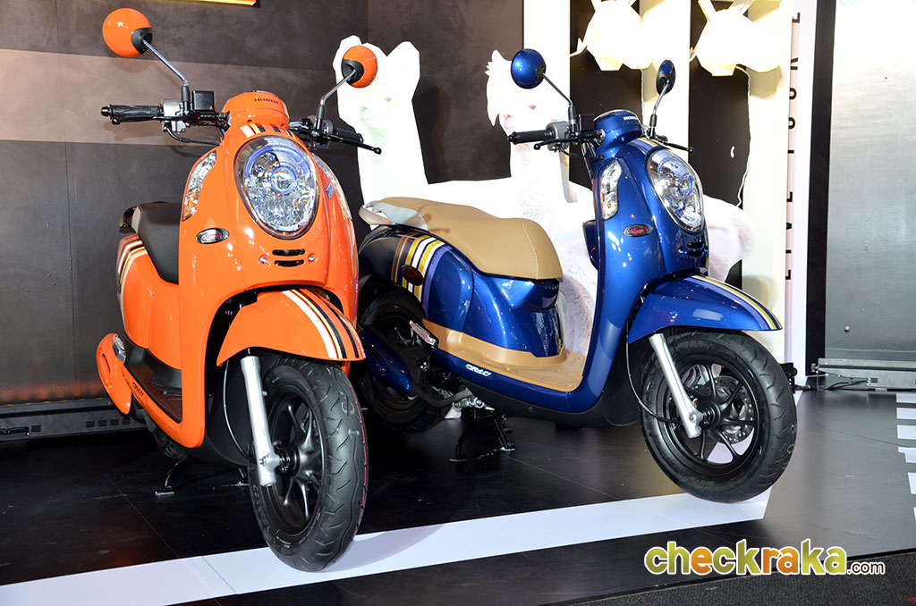 Honda Scoopy i Club 12 ฮอนด้า สกู้ปปี้ไอ ปี 2014 : ภาพที่ 12