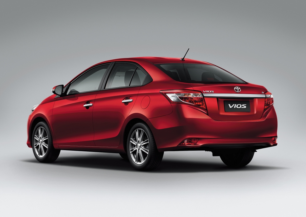 Toyota Vios 1.5 E A/T โตโยต้า วีออส ปี 2013 : ภาพที่ 7