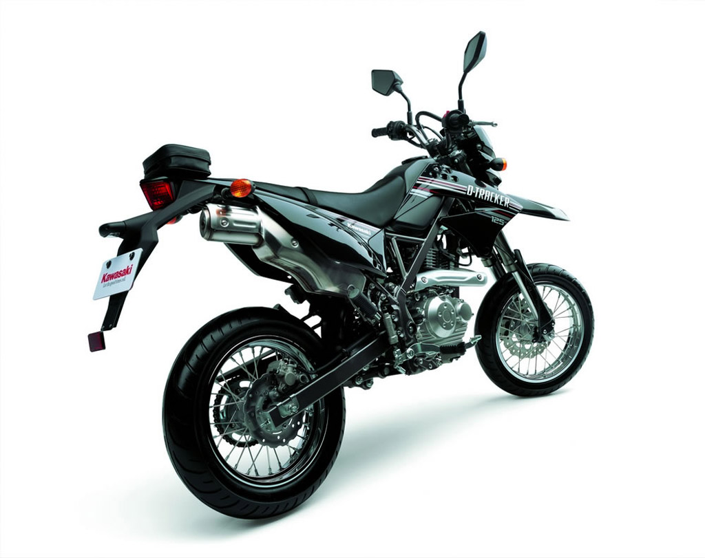 Kawasaki D-Tracker 150 คาวาซากิ ดี-แทรกเกอร์ ปี 2015 : ภาพที่ 3