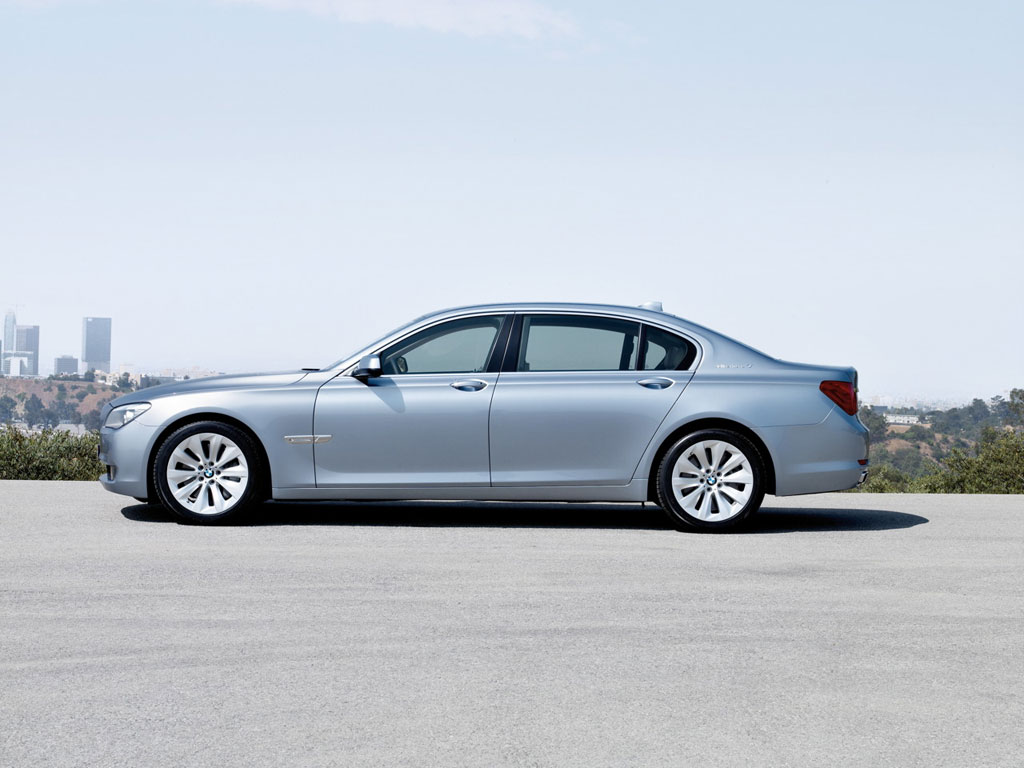 BMW Series 7 ActiveHybrid 7 L บีเอ็มดับเบิลยู ซีรีส์7 ปี 2013 : ภาพที่ 7