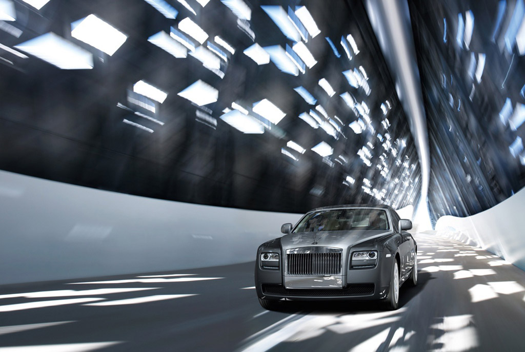 Rolls-Royce Ghost Standard โรลส์-รอยซ์ โกสต์ ปี 2011 : ภาพที่ 2