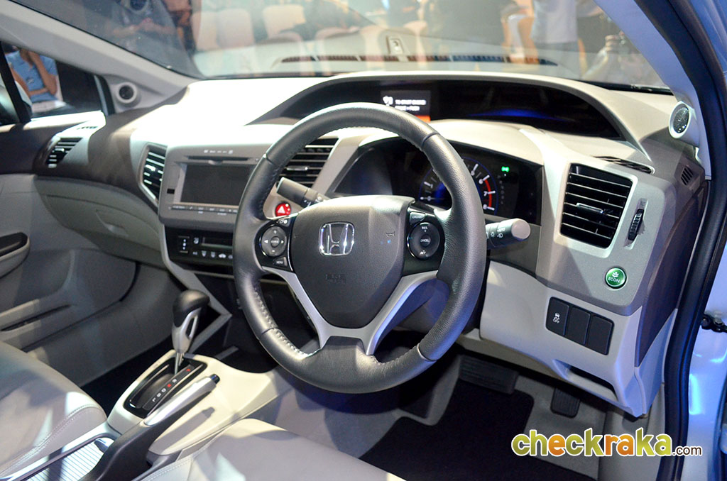 Honda Civic Hybrid Navi ฮอนด้า ซีวิคไฮบริด ปี 2013 : ภาพที่ 16