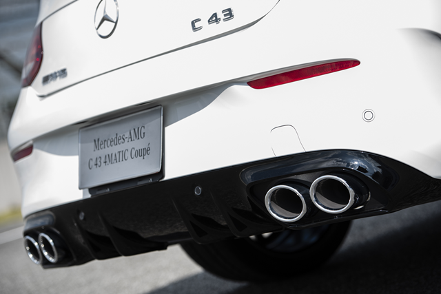 Mercedes-benz AMG C 43 4MATIC Coupe CKD MY2019 เมอร์เซเดส-เบนซ์ เอเอ็มจี ปี 2018 : ภาพที่ 8