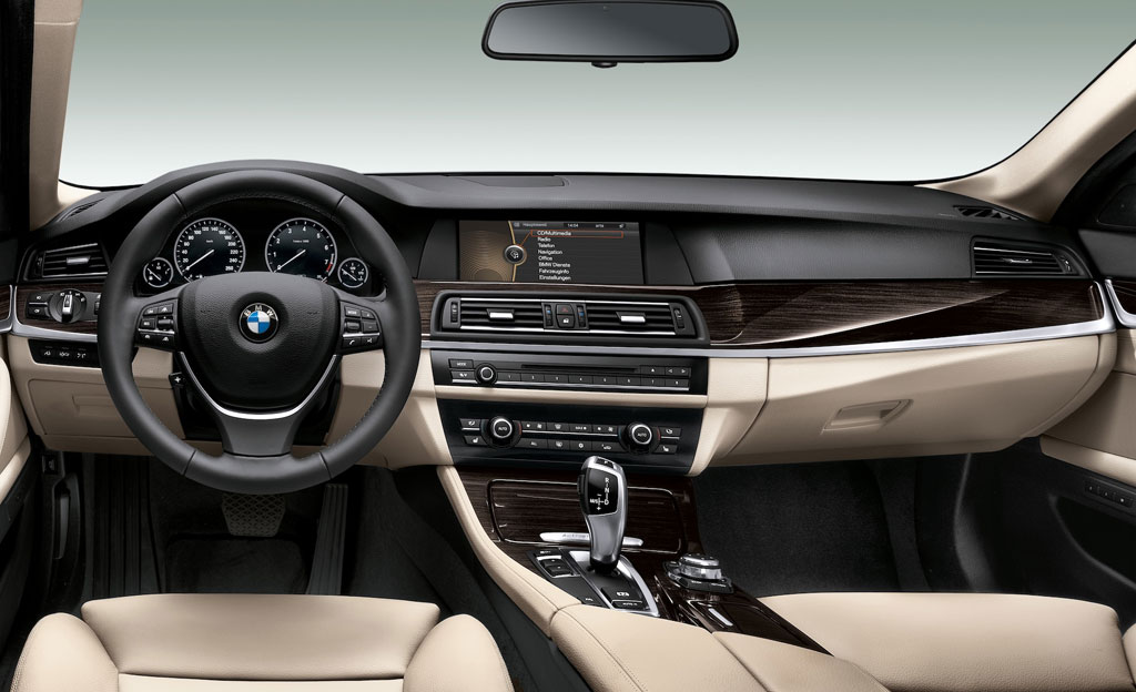 BMW Series 5 ActiveHybrid 5 บีเอ็มดับเบิลยู ซีรีส์5 ปี 2012 : ภาพที่ 10