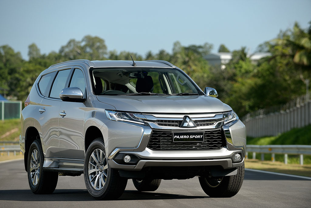 Mitsubishi Pajero Sport 2WD GLS LTD มิตซูบิชิ ปาเจโร่ สปอร์ต ปี 2017 : ภาพที่ 4