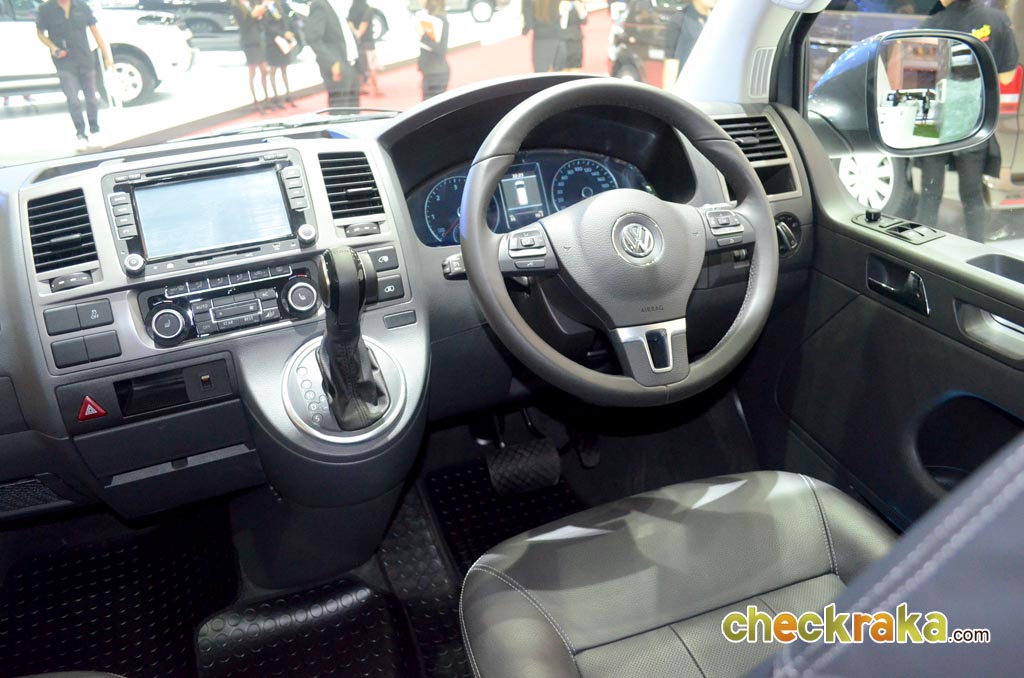 Volkswagen The New Multivan 2.0 BiTDi โฟล์คสวาเกน มัลติแวน ปี 2011 : ภาพที่ 13