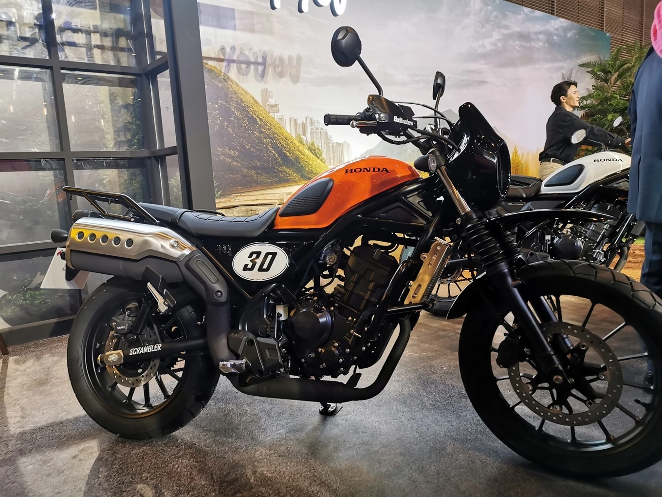 Scrambler 300cc store