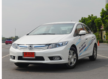 รีวิว HONDA CIVIC HYBRID &lt;br/&gt;ประหยัด สมบูรณ์แบบ